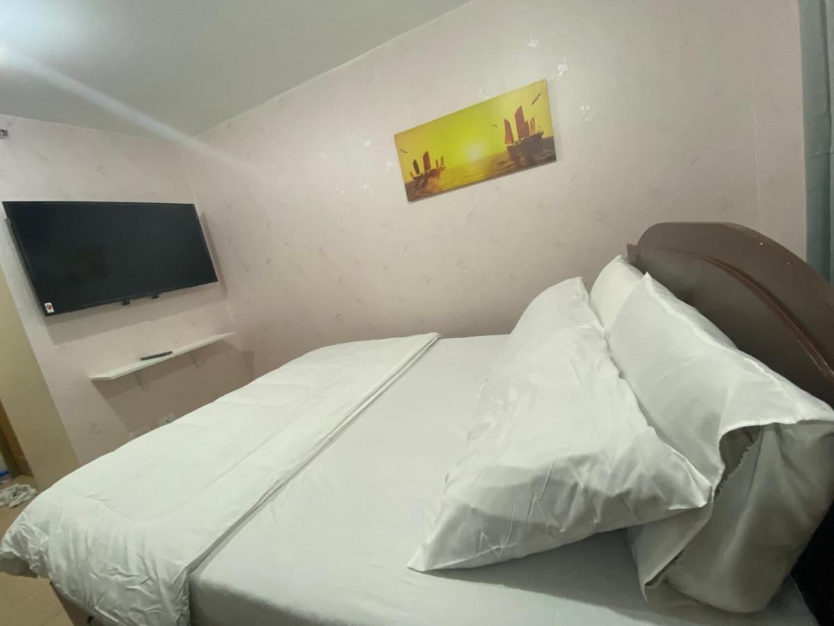 8 Spatial Condominium Davao Exterior photo